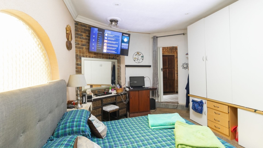 5 Bedroom Property for Sale in Cashan North West